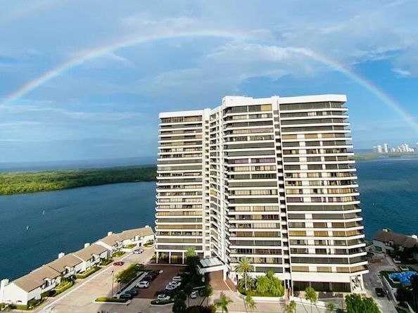 100 Lakeshore Drive 1954, North Palm Beach FL 33408
