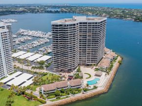 100 Lakeshore Drive 1954, North Palm Beach FL 33408