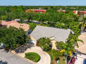 2041 Oakmont Ter, Coral Springs FL 33071