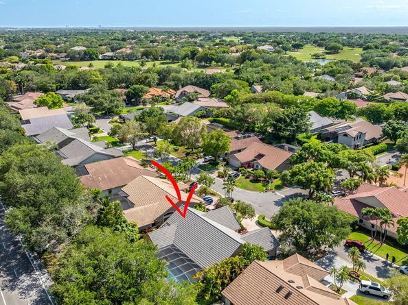 2041 Oakmont Ter, Coral Springs FL 33071