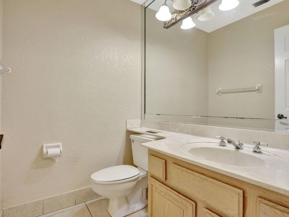 2041 Oakmont Ter, Coral Springs FL 33071