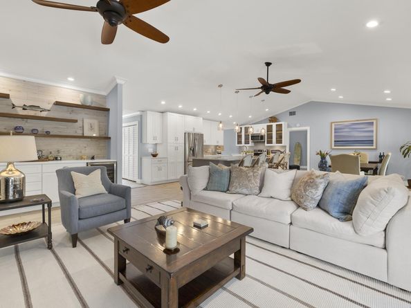 17767 Mellen Lane, Jupiter FL 33478