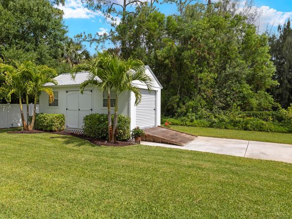 17767 Mellen Lane, Jupiter FL 33478