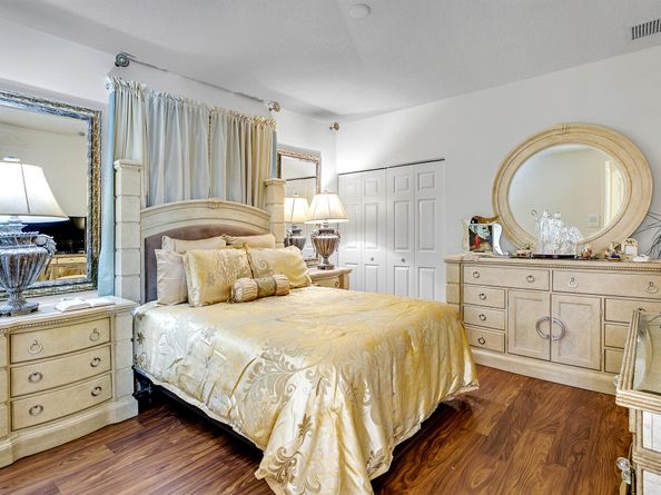 1815 Waldorf Drive, Royal Palm Beach FL 33411