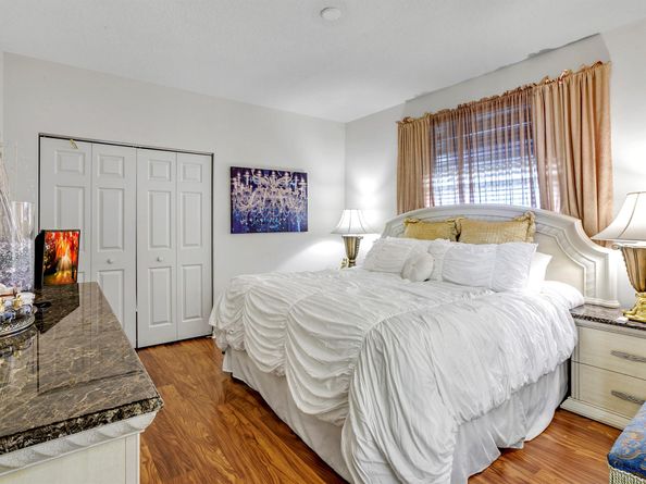 1815 Waldorf Drive, Royal Palm Beach FL 33411