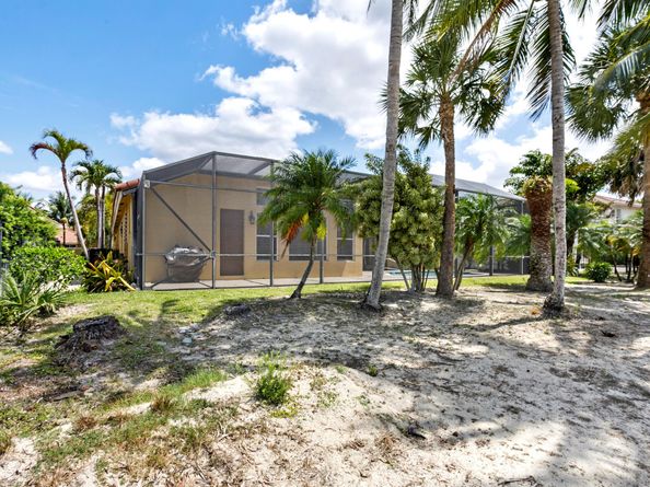 1815 Waldorf Drive, Royal Palm Beach FL 33411