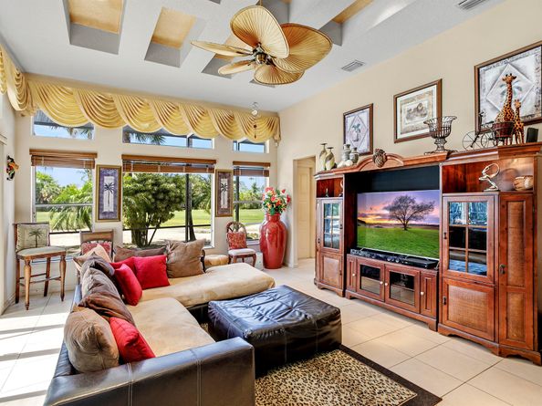 1815 Waldorf Drive, Royal Palm Beach FL 33411