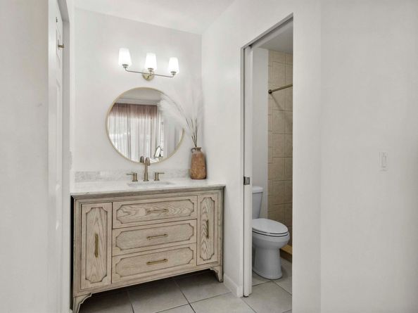 116 Sherwood Circle 7a, Jupiter FL 33458