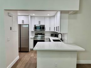 84 Centennial Ct, Deerfield Beach FL 33442