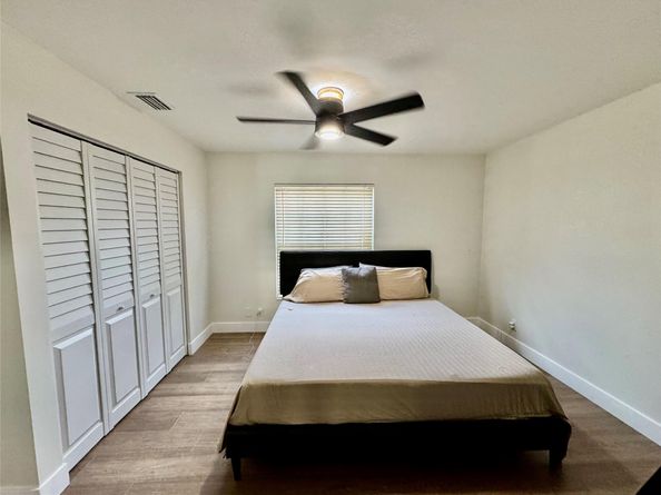 84 Centennial Ct, Deerfield Beach FL 33442
