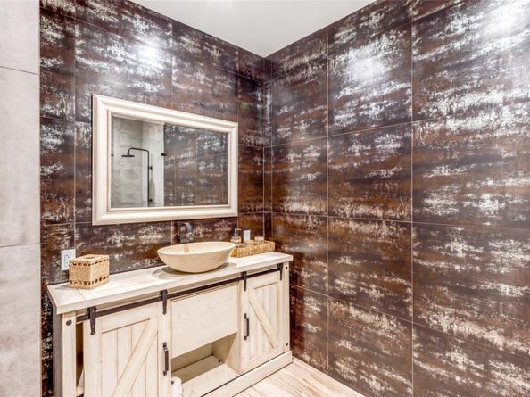 6901 Holatee Trl, Southwest Ranches FL 33330