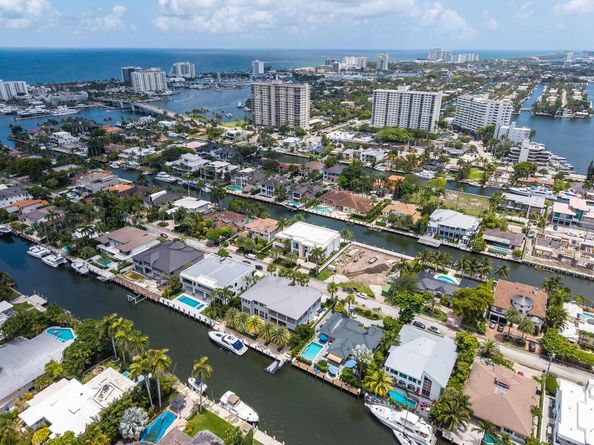 2319 Castilla Isle, Fort Lauderdale FL 33301