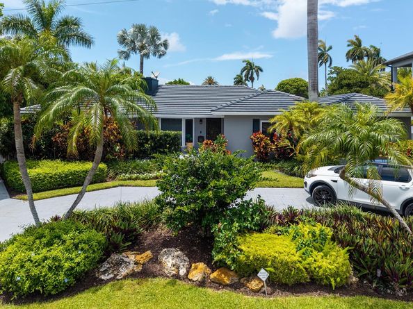 2319 Castilla Isle, Fort Lauderdale FL 33301
