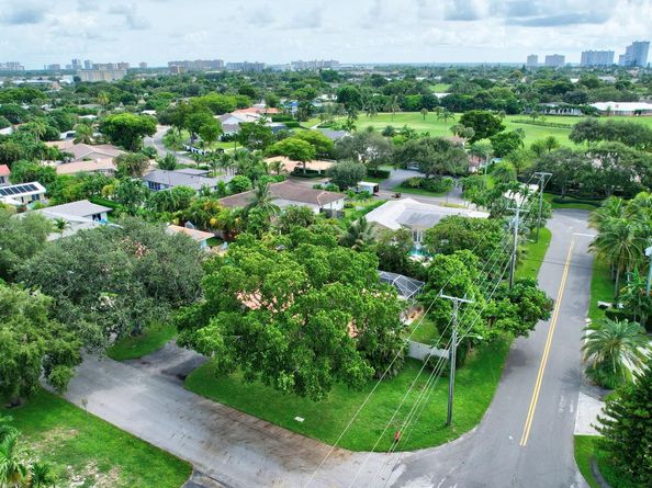 4300 NE 21st Ave, Fort Lauderdale FL 33308