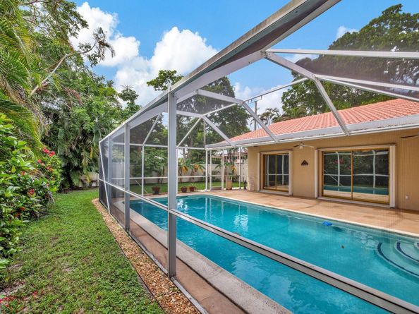 4300 NE 21st Ave, Fort Lauderdale FL 33308