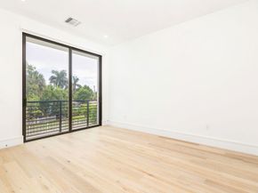1921 Dock Street, West Palm Beach FL 33401