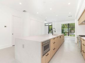 1921 Dock Street, West Palm Beach FL 33401