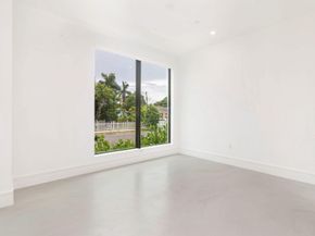 1921 Dock Street, West Palm Beach FL 33401