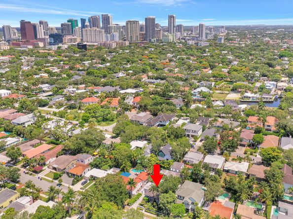 1109 SE 11th Ct, Fort Lauderdale FL 33316