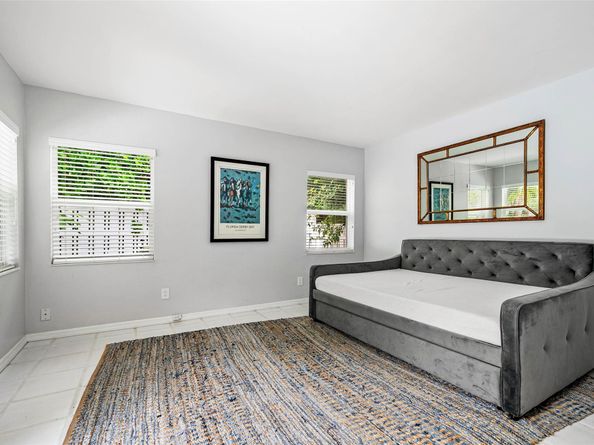 1109 SE 11th Ct, Fort Lauderdale FL 33316