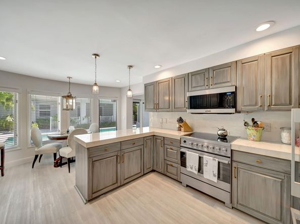 1109 SE 11th Ct, Fort Lauderdale FL 33316