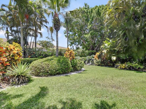 4553 Carlton Golf Drive, Lake Worth FL 33449