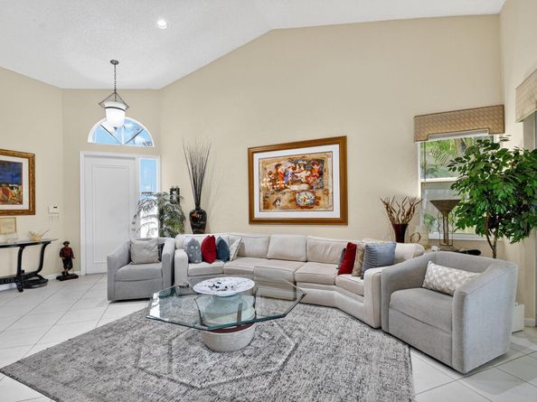 4553 Carlton Golf Drive, Lake Worth FL 33449