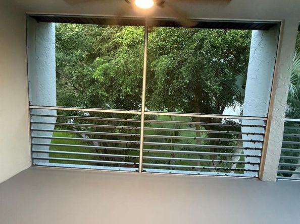 9480 Poinciana Pl 410, Davie FL 33324
