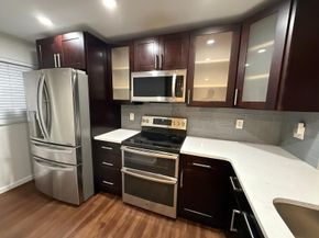9480 Poinciana Pl 410, Davie FL 33324
