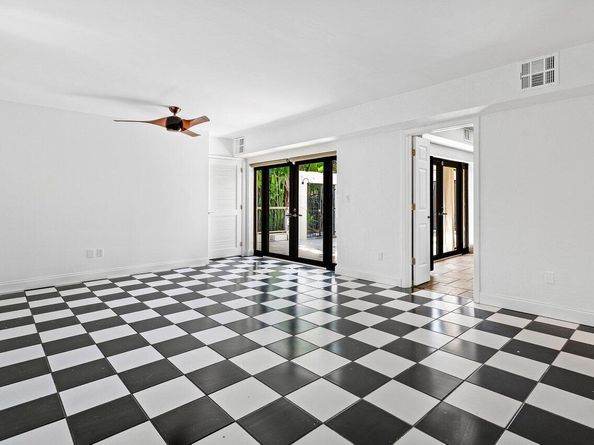 517 29th Street, West Palm Beach FL 33407