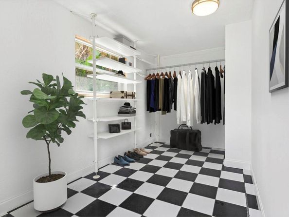 517 29th Street, West Palm Beach FL 33407