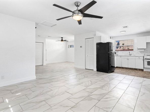 517 29th Street, West Palm Beach FL 33407