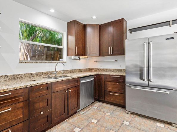 517 29th Street, West Palm Beach FL 33407
