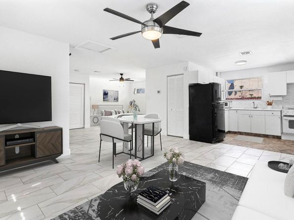 517 29th Street, West Palm Beach FL 33407