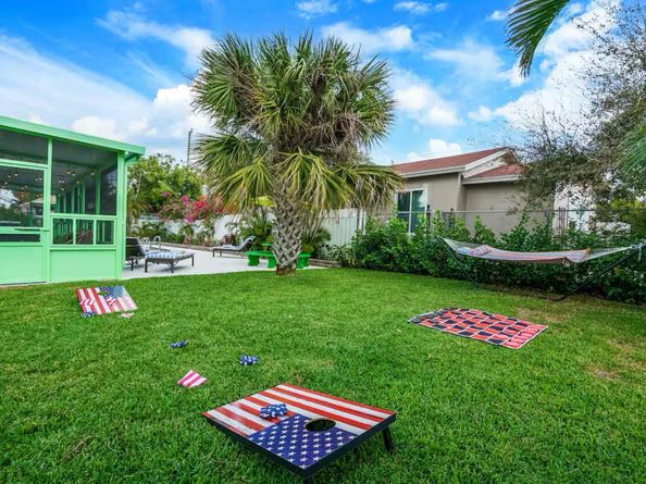 815 Green Street, West Palm Beach FL 33405