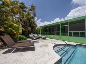 815 Green Street, West Palm Beach FL 33405