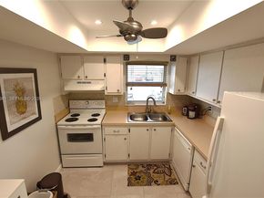 2688 Dudley Drive East H, West Palm Beach FL 33415