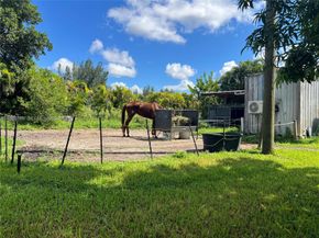 20321 SW 48th Street, Southwest Ranches FL 33332
