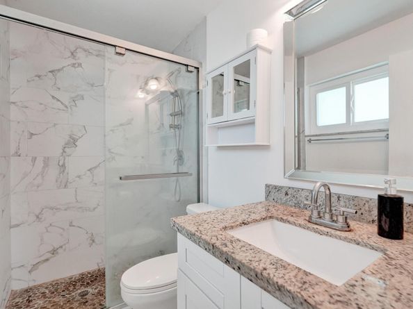 5706 NW 65th Way, Tamarac FL 33321