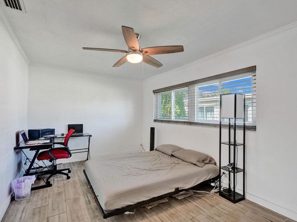 5706 NW 65th Way, Tamarac FL 33321