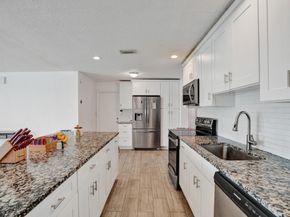 5706 NW 65th Way, Tamarac FL 33321