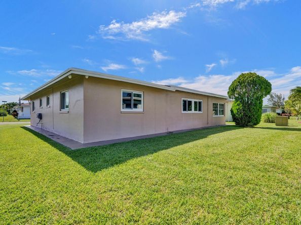 5706 NW 65th Way, Tamarac FL 33321