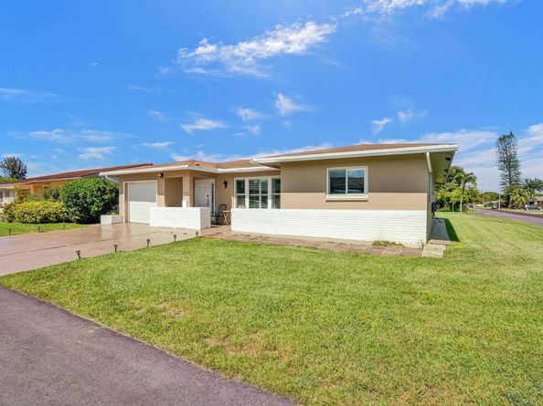 5706 NW 65th Way, Tamarac FL 33321
