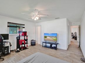 5706 NW 65th Way, Tamarac FL 33321