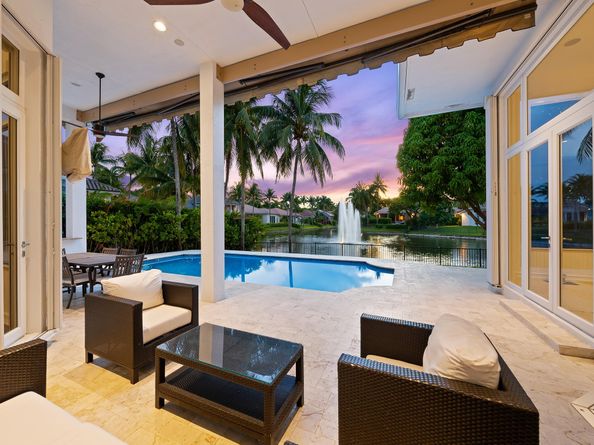 731 Coconut Palm Ter, Plantation FL 33324