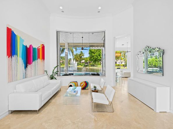 731 Coconut Palm Ter, Plantation FL 33324