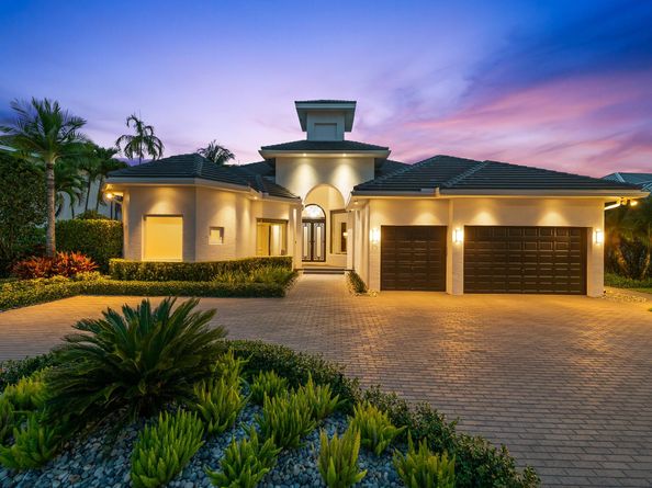 731 Coconut Palm Ter, Plantation FL 33324