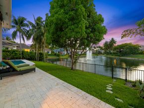 731 Coconut Palm Ter, Plantation FL 33324