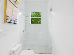 731 Coconut Palm Ter, Plantation FL 33324