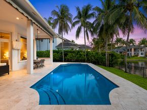 731 Coconut Palm Ter, Plantation FL 33324
